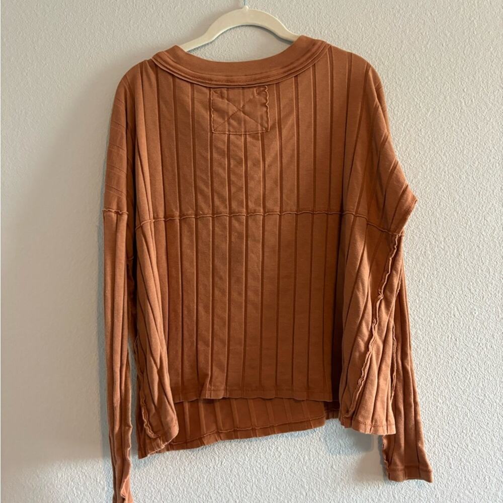 Free People In the Mix Henley Ribbed Long Sleeve Shirt in Horizon Orange size XS - Picture 4 of 5